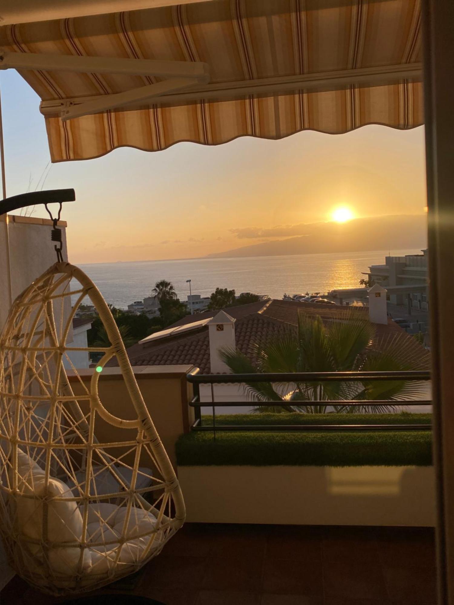 Apartment With Spectacular View In Puerto Santiago Puerto de Santiago  Dış mekan fotoğraf